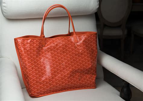 white goyard tote bag|goyard tote bag with zipper.